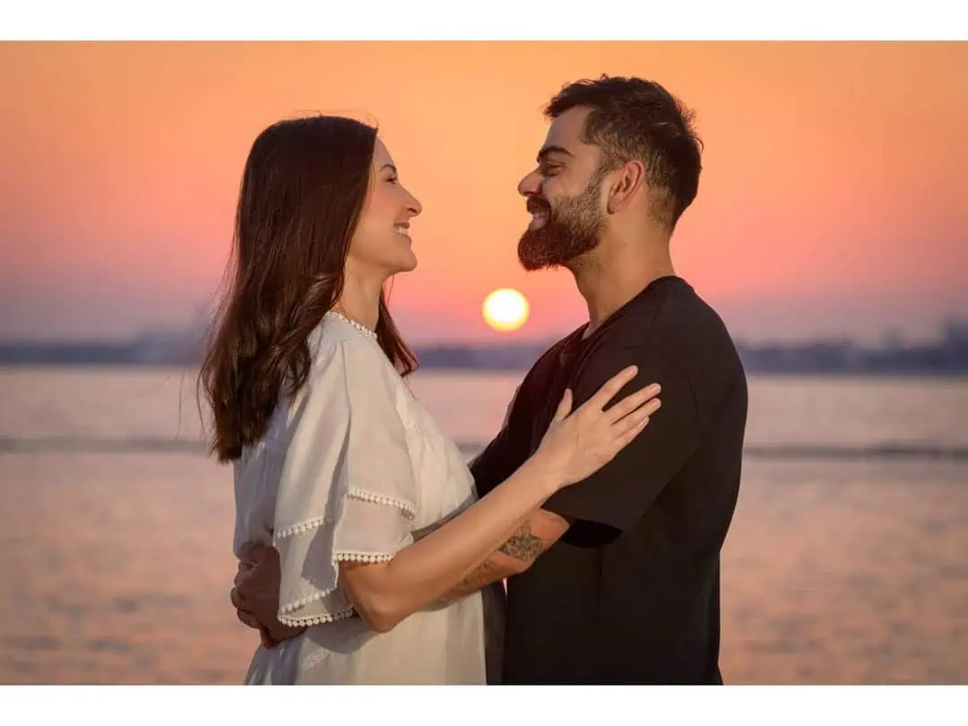 Cricketer Virat Kohli and Bollywood Actress Anushka Sharma