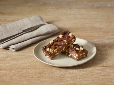 Costa Coffee chocolate slice