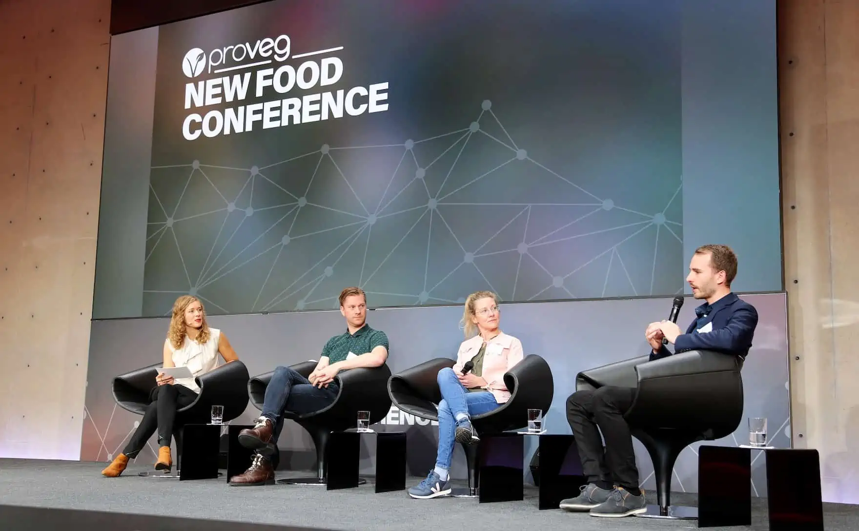 participants of tech food conference in berlin