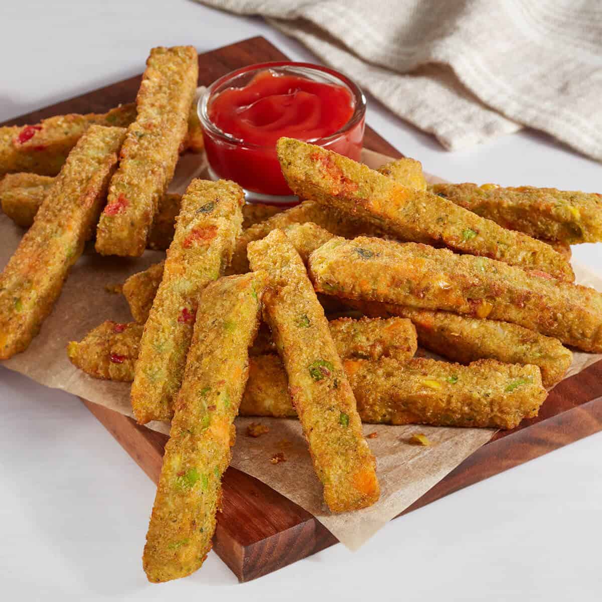 Dr. Praeger's Unveils Veggie Fries the "Only" Frozen Fries with a Full Serving of Veggies