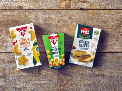 Fry's and Oumph! launch vegan chicken at Iceland