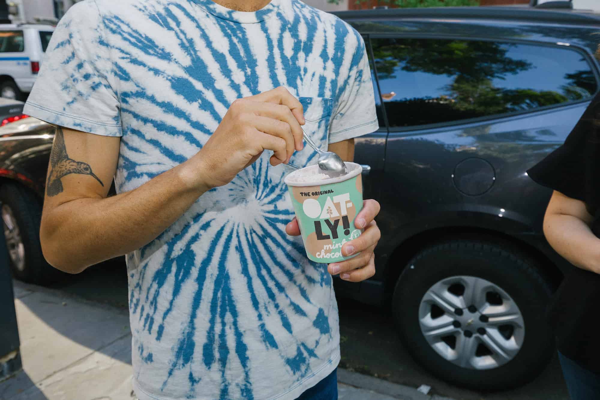 Oatly ice cream - lifestyle