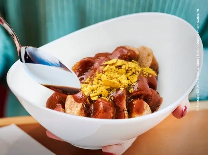 Vegan currywurst