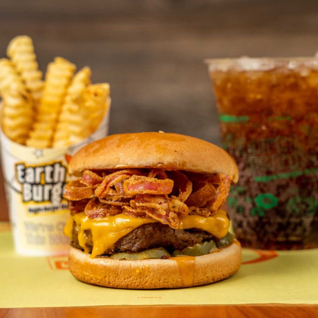 in-first-expansion-texas-based-earth-burger-opens-digital-restaurant