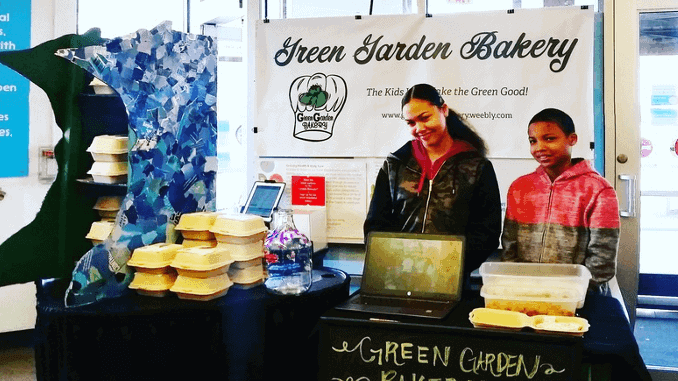 green garden bakery: vegane Desserts aus Gemüse Mitglieder der "Green Garden Bakery" beim Verkaufen