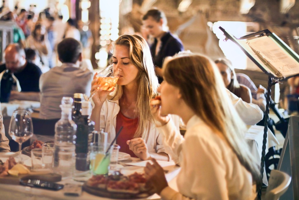 young diners in restaurant