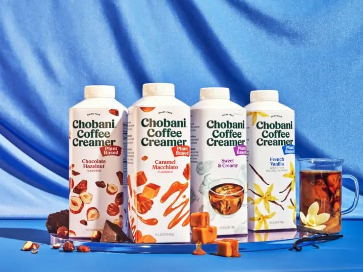 Chobani lanza una línea de cremas de café de origen vegetal antes de su
